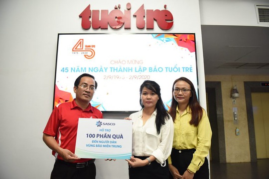 Tiếp sức học sinh miền Trung đến trường sau mưa lũ - Ảnh 13.
