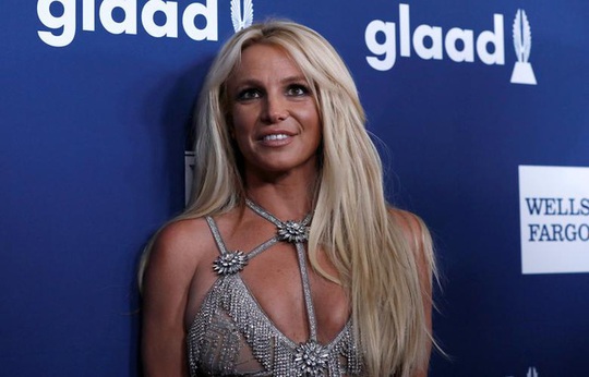 Britney Spears trấn an người hâm mộ rằng vẫn ổn - Ảnh 2.