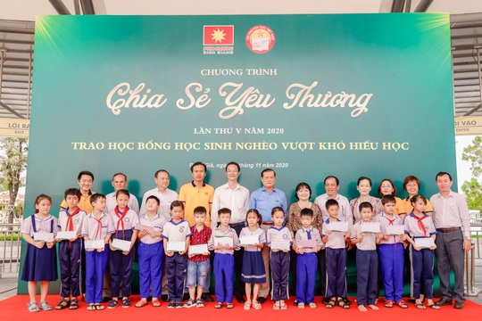 Phú Cường Kiên Giang “Chia sẻ yêu thương” với 100 học sinh nghèo - Ảnh 4.