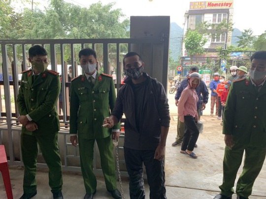 Diễn biến mới vụ mang súng đòi nợ, bắn người ở Quảng Bình - Ảnh 1.