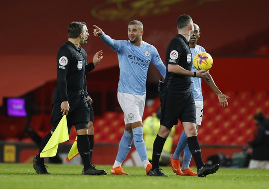 Man City vướng 7 ca dương tính, Everton quyết làm rõ việc hoãn trận - Ảnh 3.