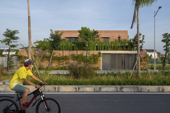 Ngắm 7 ngôi nhà Việt lọt top 100 công trình đẹp nhất 2020 - Ảnh 6.