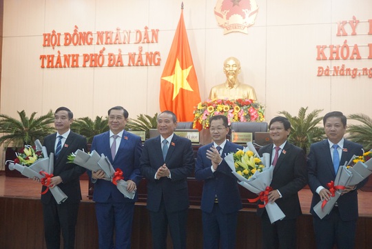 Ông Lê Trung Chinh được bầu làm Chủ tịch UBND TP Đà Nẵng - Ảnh 4.
