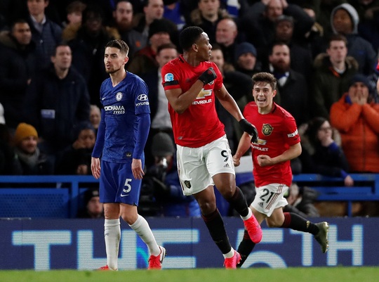 Man United đại phá Chelsea, thắng 2-0 ở Stamford Bridge - Ảnh 5.