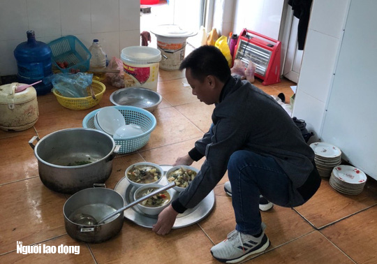 Những hình ảnh bác sĩ 3 cùng ăn-ở-chống dịch Covid-19 tại tâm dịch Sơn Lôi - Ảnh 30.