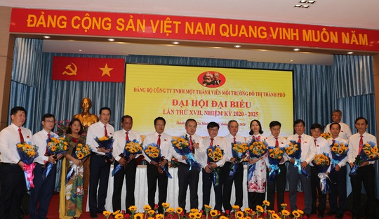 Ông Huỳnh Minh Nhựt tái đắc cử Bí thư Đảng ủy Công ty TNHH MTV Môi trường Đô thị TP HCM - Ảnh 1.