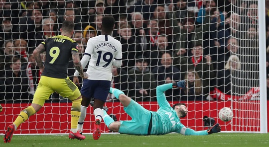 Rượt đuổi nghẹt thở sân nhà, Tottenham giành vé cuối FA Cup - Ảnh 5.