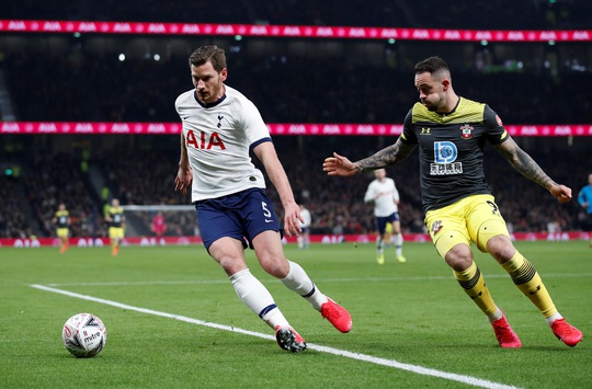 Rượt đuổi nghẹt thở sân nhà, Tottenham giành vé cuối FA Cup - Ảnh 2.