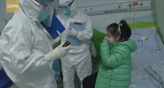 5 trẻ em tại ổ dịch Vũ Hán hồi phục sau khi nhiễm virus corona mới - Ảnh 2.