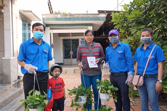 Phòng chống dịch bệnh trong công nhân ở trọ - Ảnh 1.