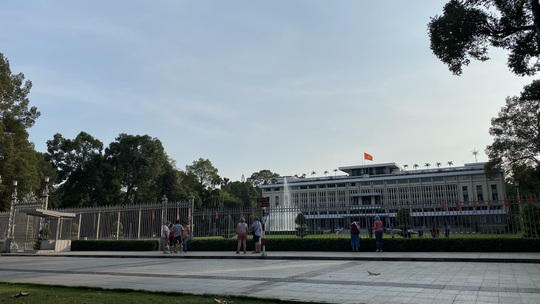 Sướng với thời tiết mát mẻ và không khí trong lành ở TP HCM! - Ảnh 3.