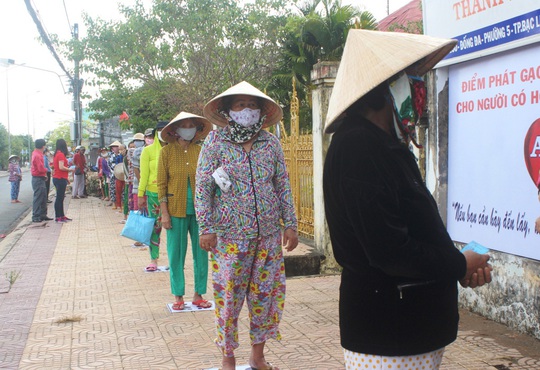 “ATM gạo” giúp mát lòng người nghèo vùng hạn mặn ở Cà Mau, Bạc Liêu và Kiên Giang - Ảnh 20.