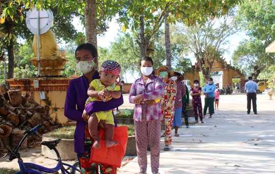“ATM gạo” giúp mát lòng người nghèo vùng hạn mặn ở Cà Mau, Bạc Liêu và Kiên Giang - Ảnh 26.