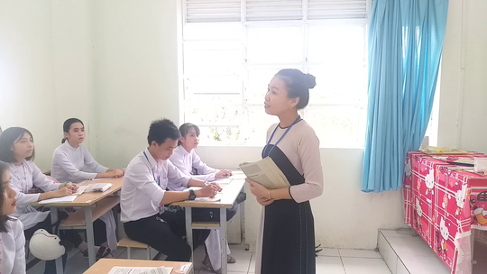 CLIP: Cô giáo trẻ ở Cà Mau tiết lộ lý do hát cải lương khi dạy truyện Kiều - Ảnh 2.
