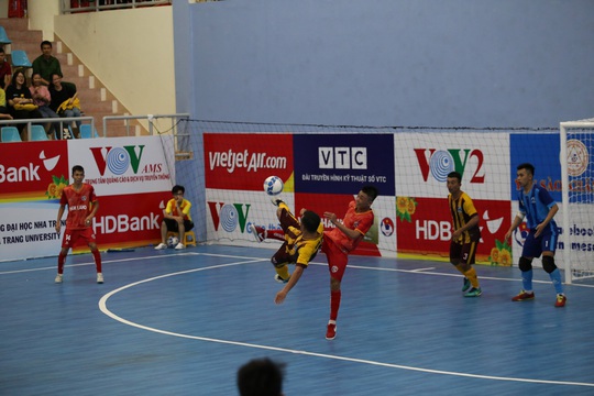Vòng loại Futsal VĐQG 2020: Tân binh bại trận ngày ra quân - Ảnh 3.
