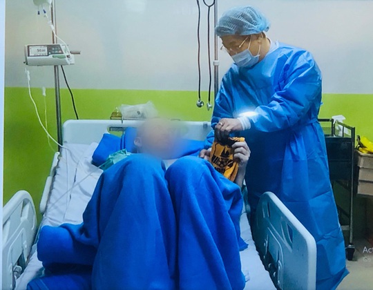 Thêm 7 ca mắc mới Covid-19 được cách ly ngay sau khi nhập cảnh - Ảnh 1.
