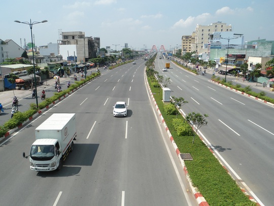 LƯU Ý: TP HCM điều chỉnh giao thông đường Phạm Văn Đồng - Ảnh 1.