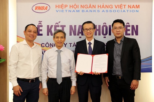 FE CREDIT gia nhập Hiệp hội Ngân hàng Việt Nam - Ảnh 1.