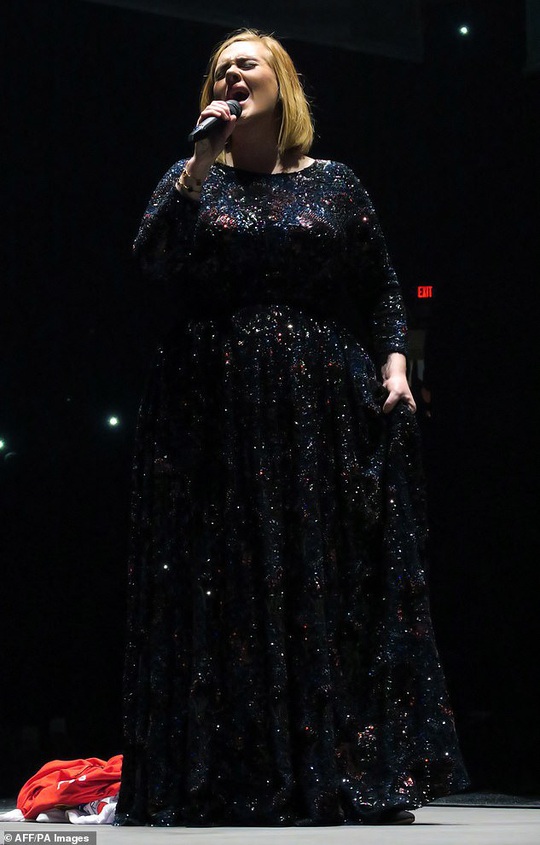 “Họa mi” Adele xác nhận hoãn album vì Covid-19 - Ảnh 3.