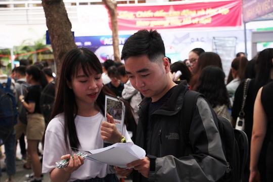 Hơn 2.000 vị trí tuyển dụng tại Ngày hội việc làm Đà Nẵng 2020 - Ảnh 4.