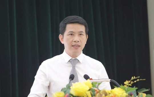Ông Phạm Tuấn Long làm Chủ tịch quận Hoàn Kiếm - Ảnh 1.