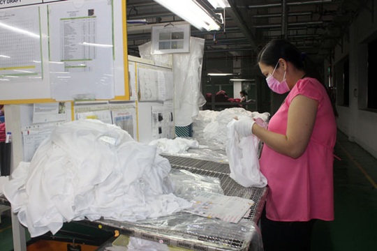 Lao động thất nghiệp tăng do dịch Covid-19 - Ảnh 1.