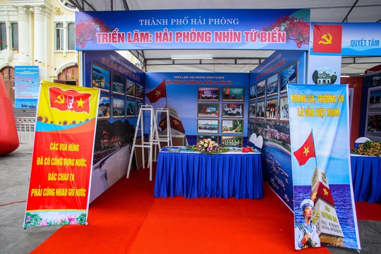 Trưng bày 300 bức ảnh về công cuộc xây dựng, bảo vệ chủ quyền biển, đảo Việt Nam - Ảnh 16.