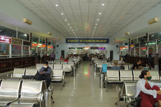 Đà Nẵng: Không thiếu vé tàu, xe cho du khách rời thành phố - Ảnh 4.