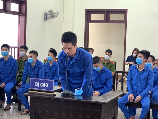 Tuyên án nhóm đua xe khiến 2 CSGT Đà Nẵng hy sinh: Cao nhất 5 năm tù - Ảnh 1.