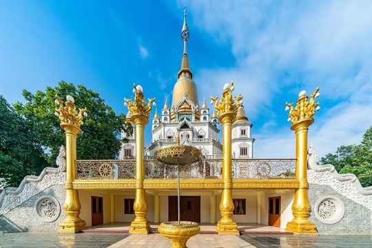 Nét kiến trúc theo phong cách Thái Lan của ngôi chùa trong Top đẹp nhất thế giới - Ảnh 10.