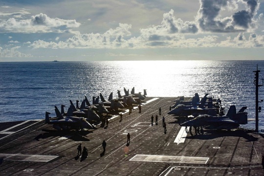 Mỹ tập trận rầm rộ ở biển Đông, gửi cảnh báo đến Trung Quốc - Ảnh 3.