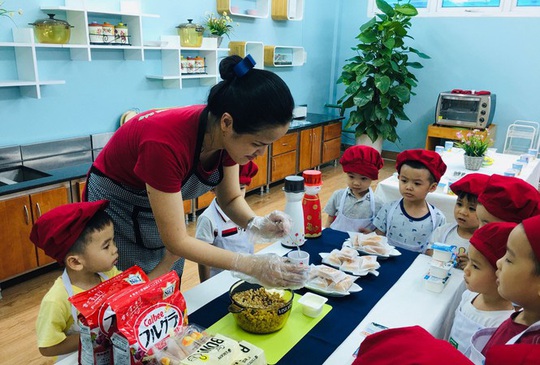 Giáo viên được hưởng lợi ra sao trong Dự thảo xếp lương mới? - Ảnh 1.