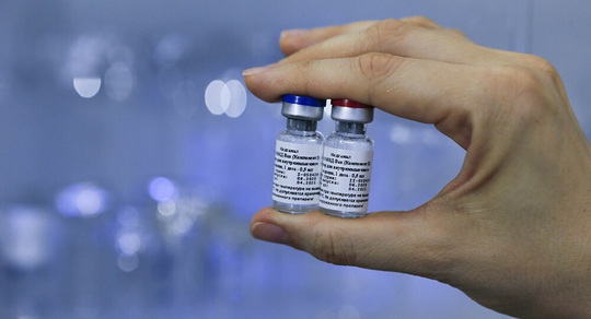 Nga cung cấp vắc-xin Covid-19 miễn phí cho người dân - Ảnh 3.