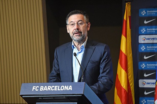 Báo chí Tây Ban Nha và châu Âu chê cười nỗi ô nhục Barcelona - Ảnh 12.
