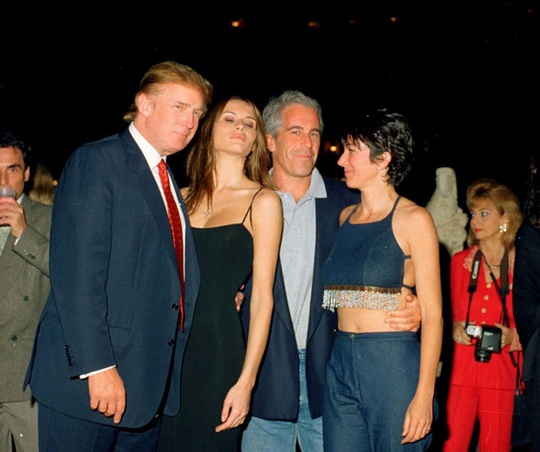 Ông Bill Clinton lần nữa rũ bỏ quan hệ với tỉ phú ấu dâm - Ảnh 2.