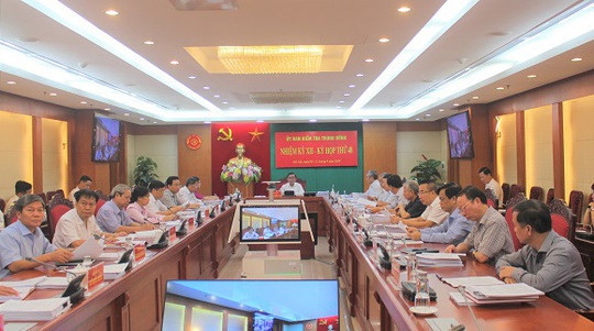Đề nghị khai trừ ra khỏi Đảng nguyên chủ tịch Đà Nẵng Văn Hữu Chiến - Ảnh 1.