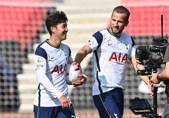 Son Heung-min ghi 4 bàn, Tottenham mở đại tiệc sân St.Mary’s - Ảnh 4.