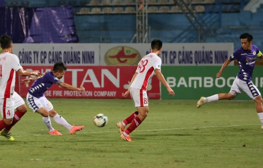 Quang Hải tỏa sáng phút 88, Hà Nội FC bảo vệ thành công cúp Quốc gia - Ảnh 4.