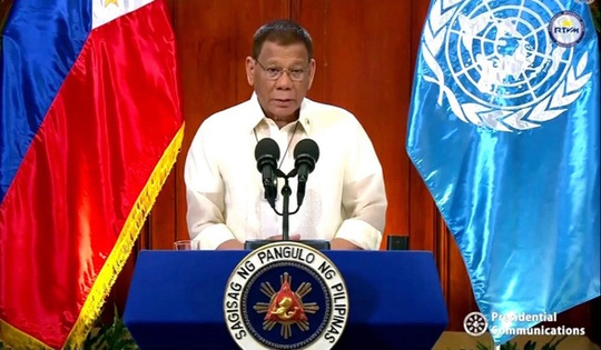Trung Quốc muốn Philippines để phán quyết về biển Đông “ngủ yên” - Ảnh 1.