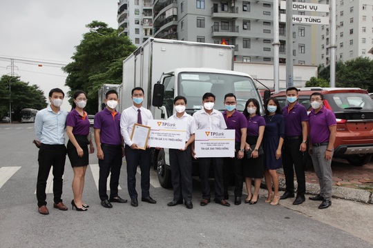 TPBank chia sẻ yêu thương, hỗ trợ 10 căn nhà cho người dân Khánh Hòa - Ảnh 3.