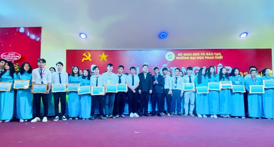 Đầu tư có trách nhiệm – Novaland đồng hành cùng ngành giáo dục tỉnh Bình Thuận - Ảnh 3.