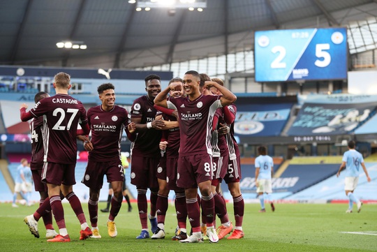Hat-trick của Jamie Vardy nhấn chìm Man City, Ngoại hạng Anh hốt hoảng - Ảnh 5.