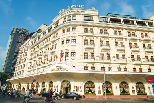 Saigontourist Group mở bán voucher phòng ngủ 5 sao siêu khuyến mãi - Ảnh 1.