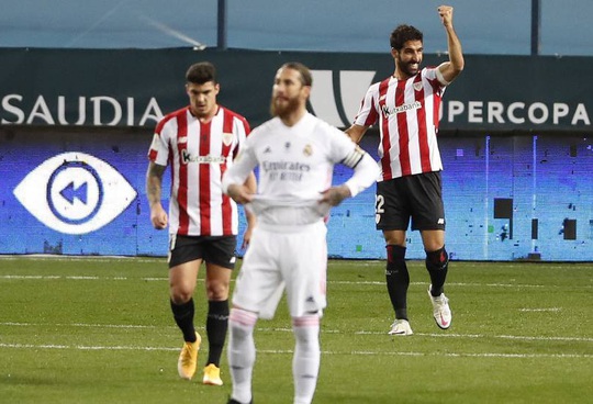 Thua thảm Bilbao, Real Madrid bị loại ở bán kết Siêu cúp Tây Ban Nha - Ảnh 4.