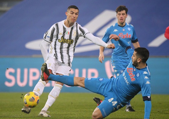 Ronaldo lập công giúp Juventus vô địch Siêu cúp Ý - Ảnh 1.