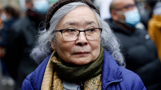 Pháp: Biểu tình ủng hộ vụ kiện chất độc da cam của bà Trần Tố Nga - Ảnh 1.