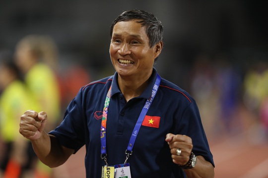 HLV Mai Đức Chung sẽ dẫn dắt tuyển nữ Việt Nam tại World Cup 2023 - Ảnh 3.