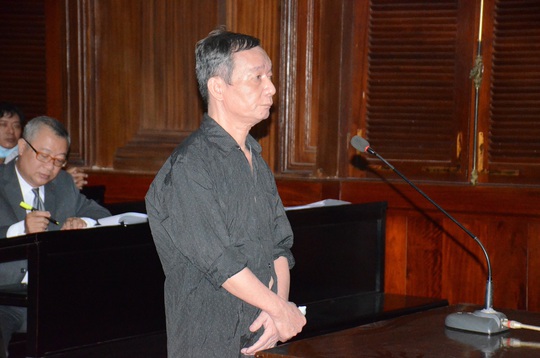 Tuyên phạt Phạm Chí Dũng 15 năm tù về hành vi chống phá nhà nước - Ảnh 2.