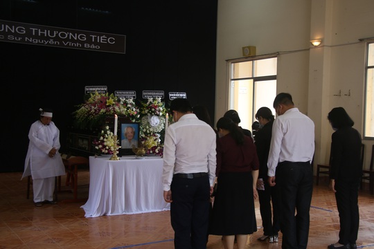 Những hình ảnh tại lễ tang nhạc sư Nguyễn Vĩnh Bảo - Ảnh 2.