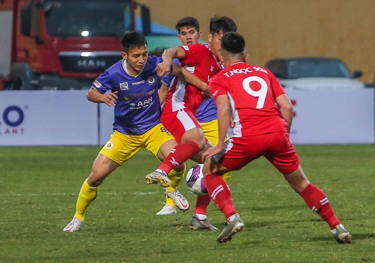Đánh bại CLB Viettel với tỉ số sít sao 1-0, CLB Hà Nội giành Siêu Cup quốc gia - Ảnh 6.